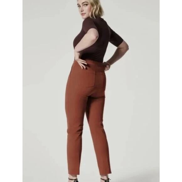SPANX On-The-Go Ankle Slim Straight Pants in Bronze Glow Size M - Picture 2 of 12